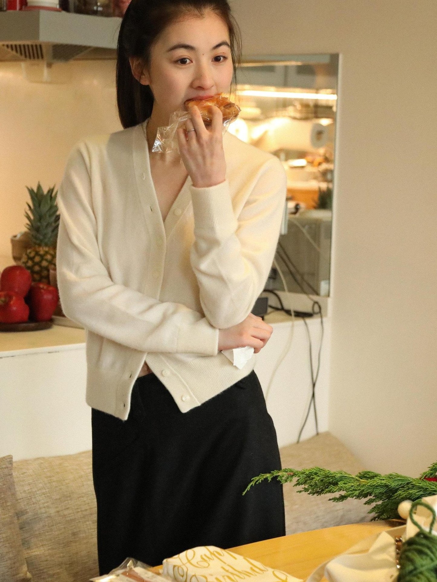 Miroment Ultra Soft Pure Cashmere Colorblock V-neck Button Cardigan Women Knit Sweater