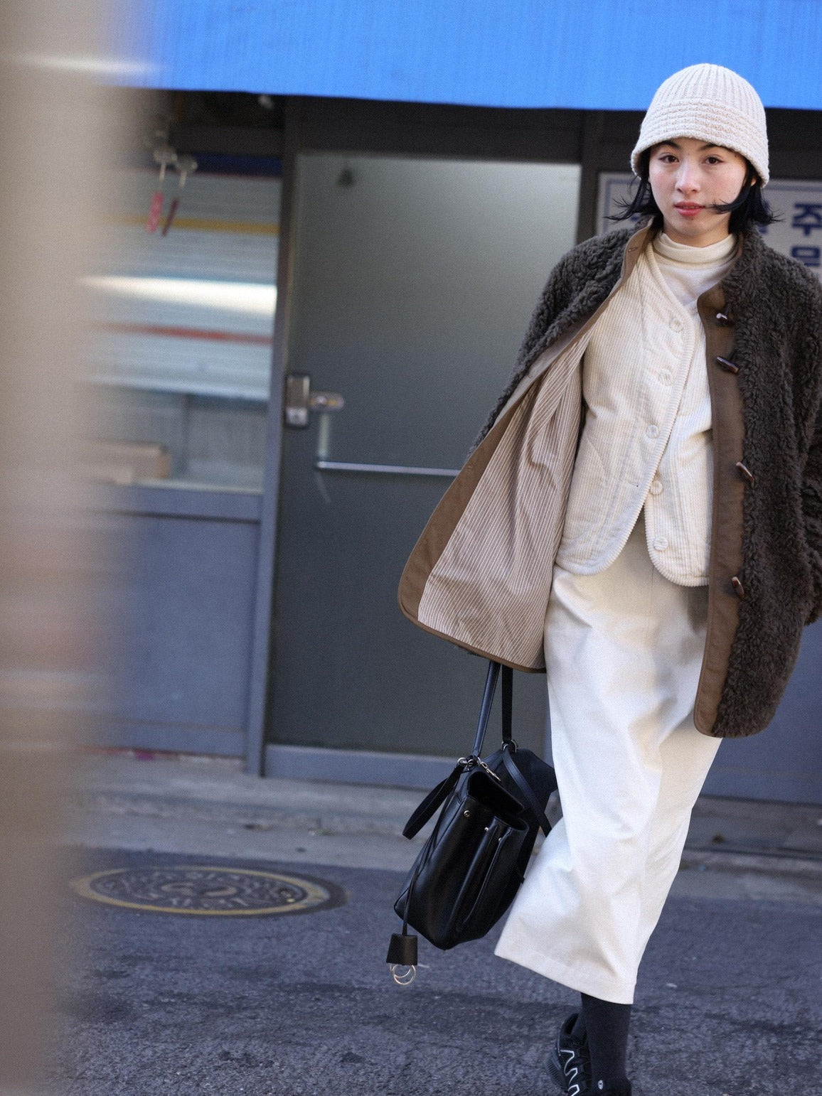 Miroment Thick Pure Sheep Wool Stand Collar Button Vintage Women Cropped Jacket