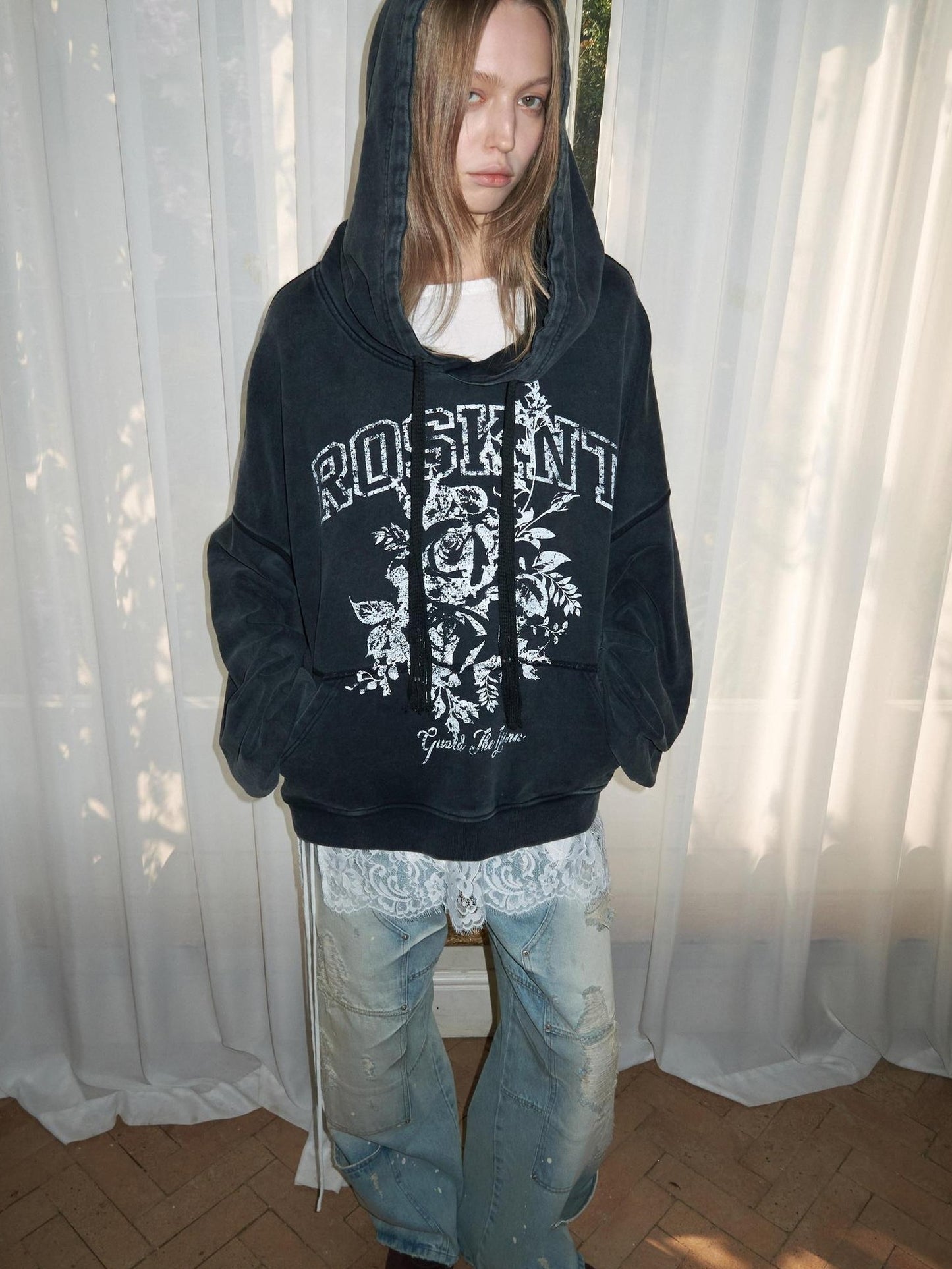 1JINN STUDIO Washed Cotton Rose Print Relaxed Fit Pullover Ruched Sleeves Girls Casual Hoodie