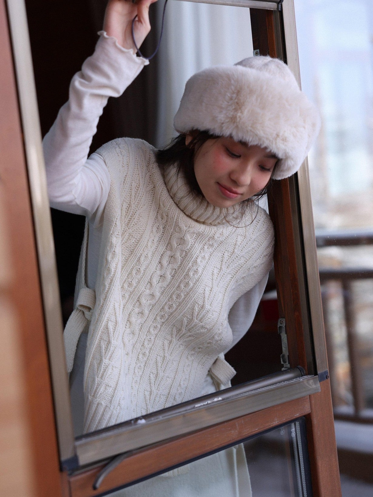 Miroment Soft Wool Turtleneck Loose Fit Layering For Women Solid Pullover Knit Sweater