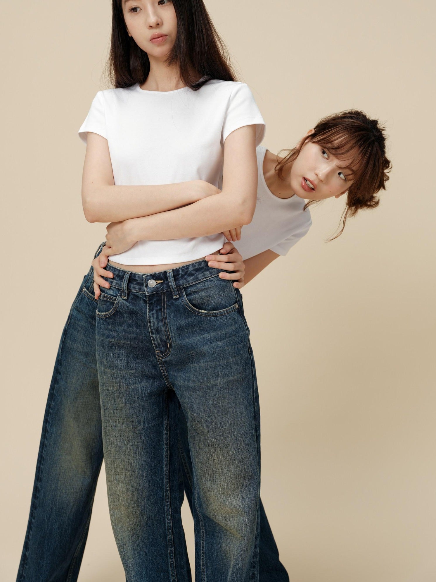 Miroment Vintage Distressed Straight Leg Mid Low Rise Button Fly Women Denim Jeans