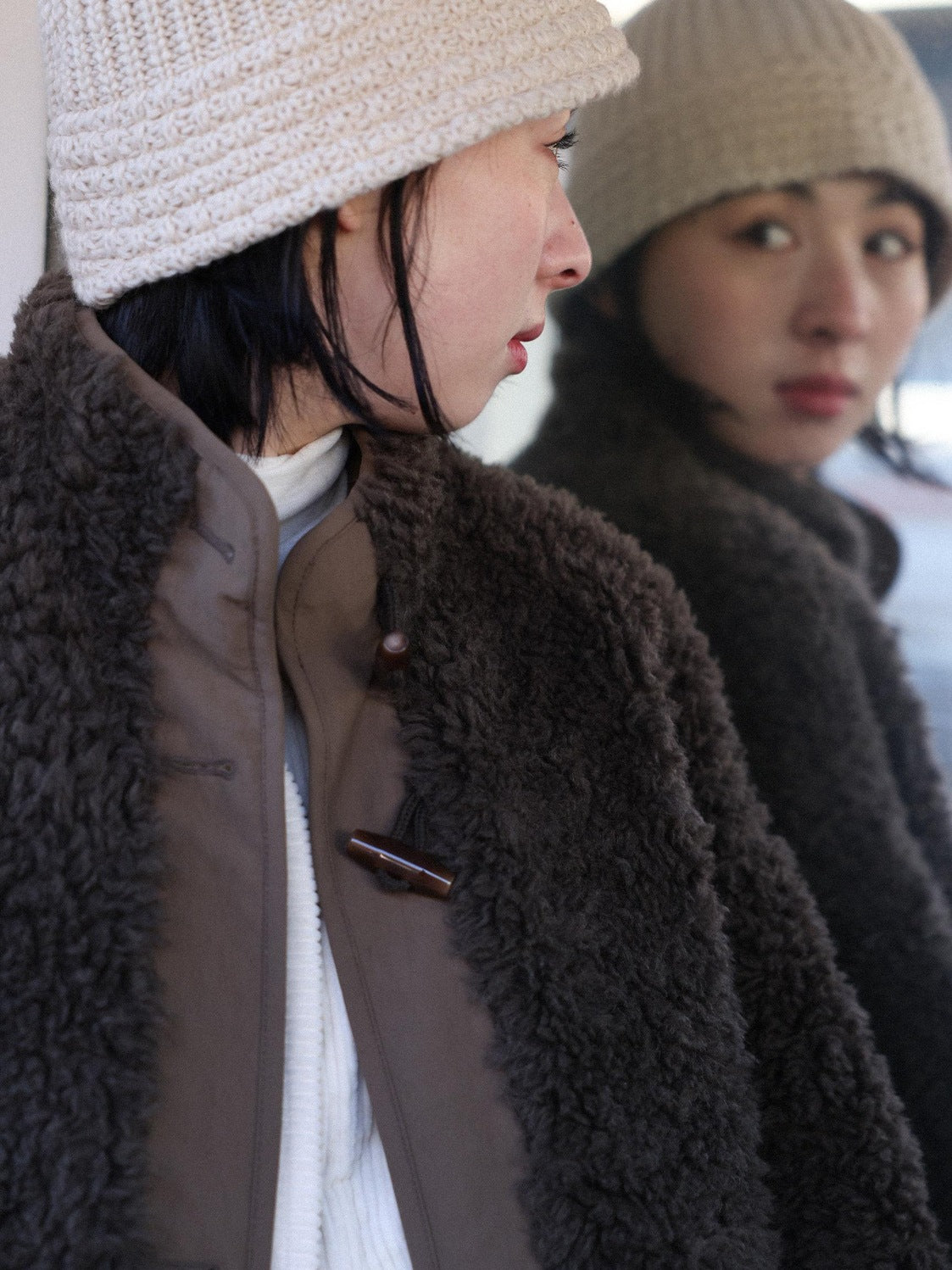 Miroment Thick Pure Sheep Wool Stand Collar Button Vintage Women Cropped Jacket