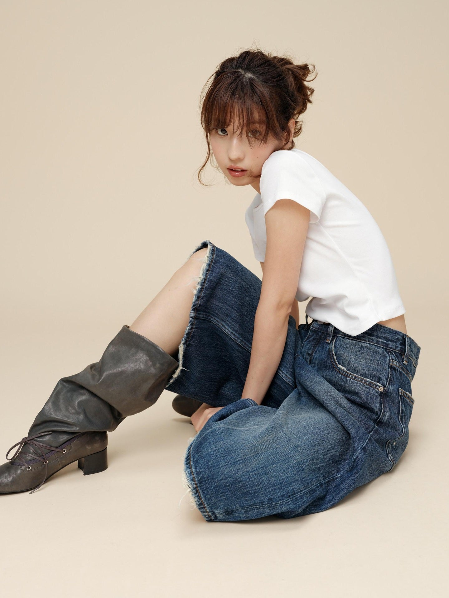 Miroment High Waist Button Fly Minimal Straight Ripped Women Cotton Cropped Jeans