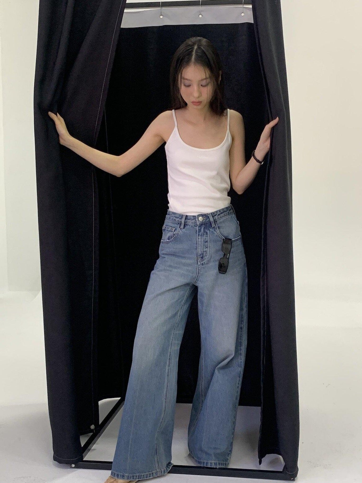 Miroment Vintage Distressed High Waist Loose Fit Cotton Women Classic Denim Jeans