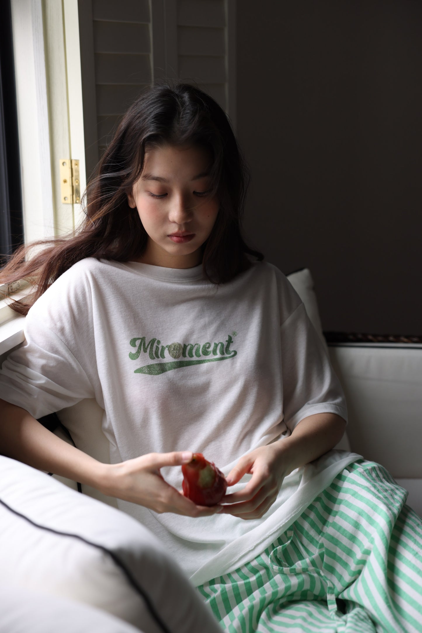 Miroment_Moisture_Wicking_Ultra_Thin_American_Loose_Fruit_Print_Crew_Neck_Women_T-Shirt_MISSTT