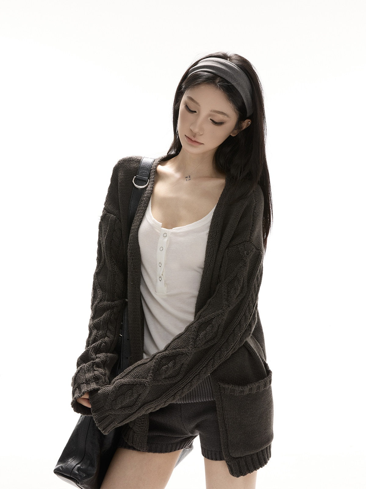 CrushOnit_Cozy_Knit_V-neck_Loose_Colorblock_Midlength_Sweater_Women_Top_&_Shorts_Sets_MISSTT