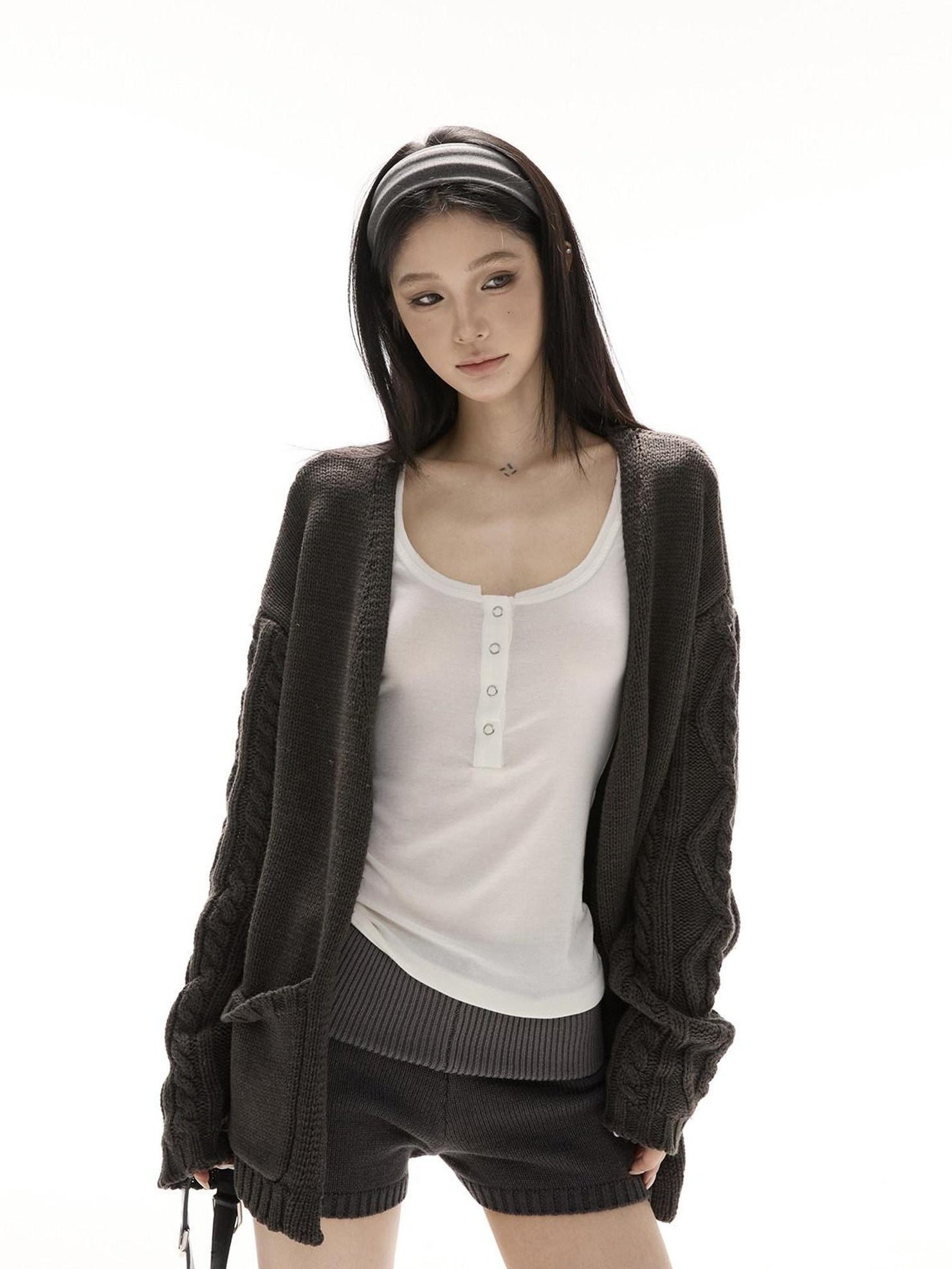 CrushOnit Cozy Knit V-neck Loose Colorblock Midlength Sweater Women Top & Shorts Sets