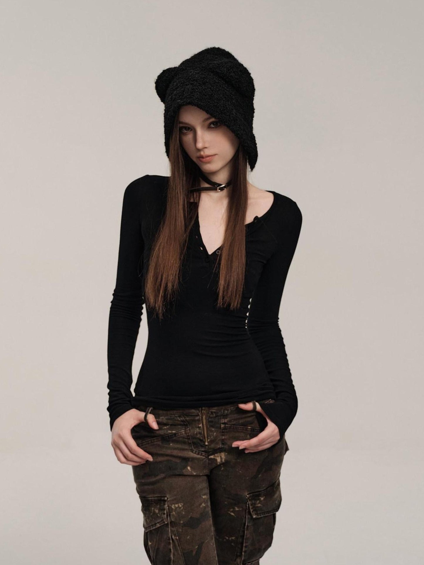 CrushOnit Soft Cotton Knit Short Brim Minimalist Unisex Travel Black Beanies