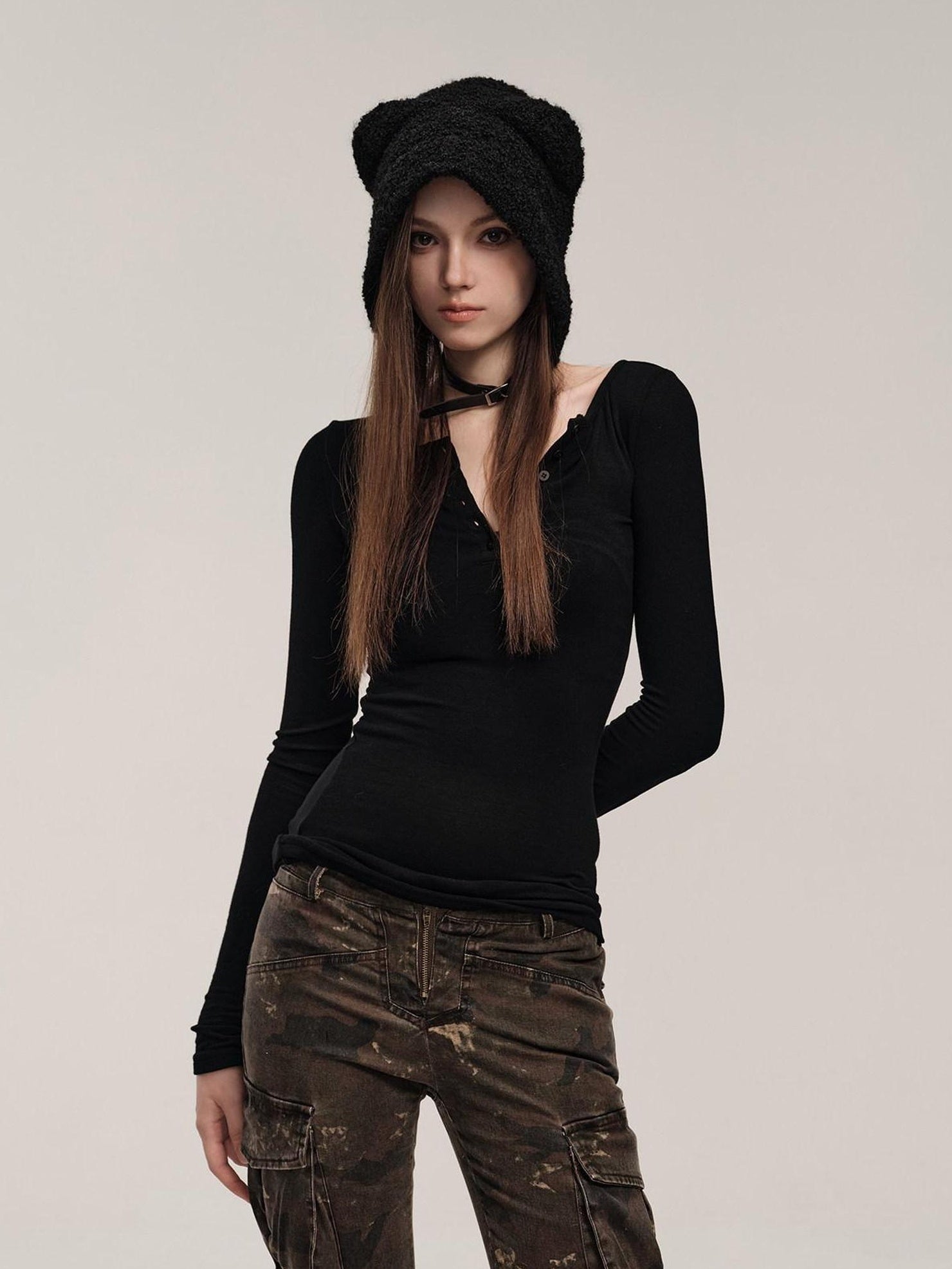 CrushOnit Soft Cotton Knit Short Brim Minimalist Unisex Travel Black Beanies