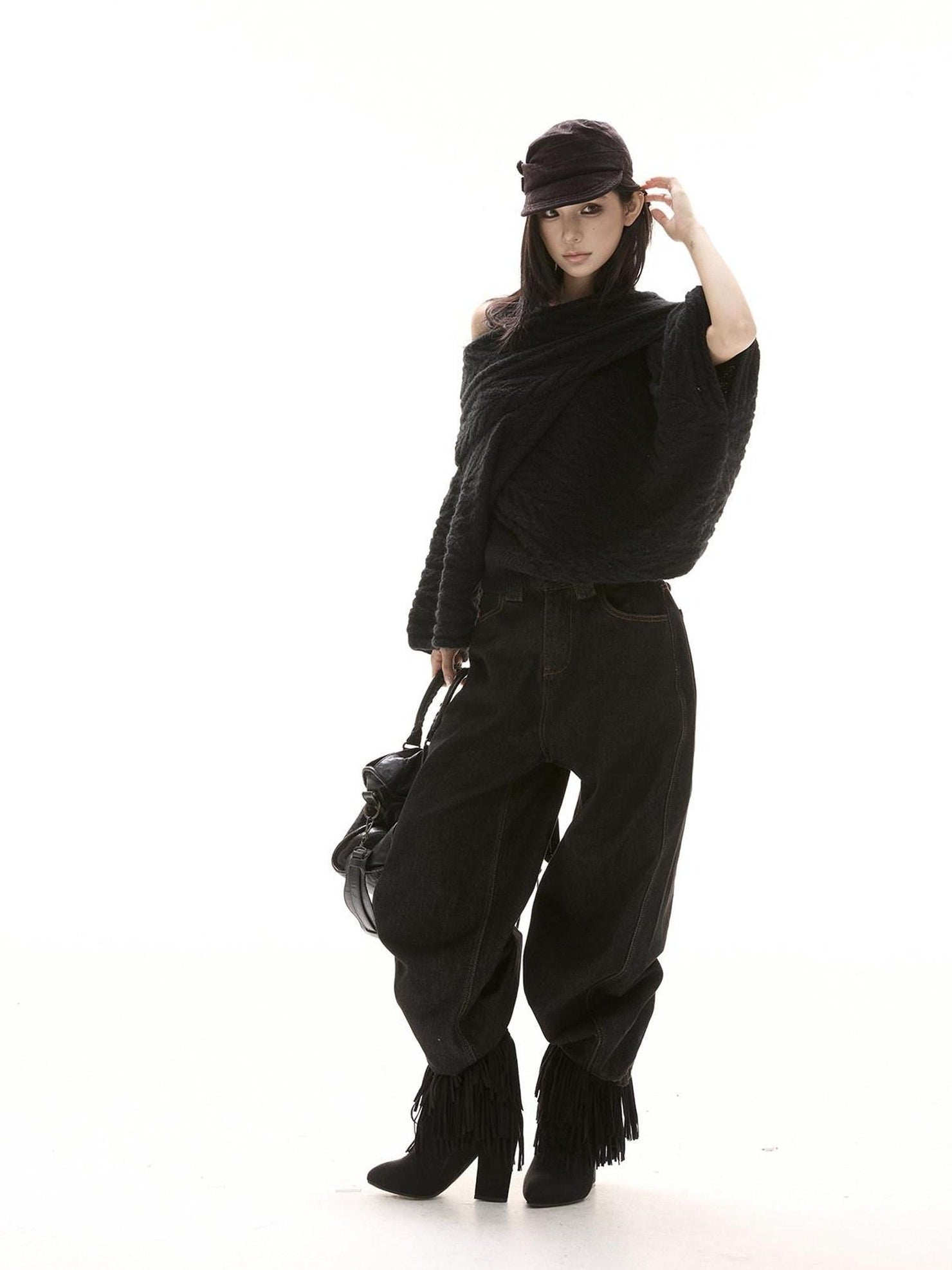 CrushOnit Thermal Street Loose Pleated Boat Neck Women Knit Pullover Black Sweaters
