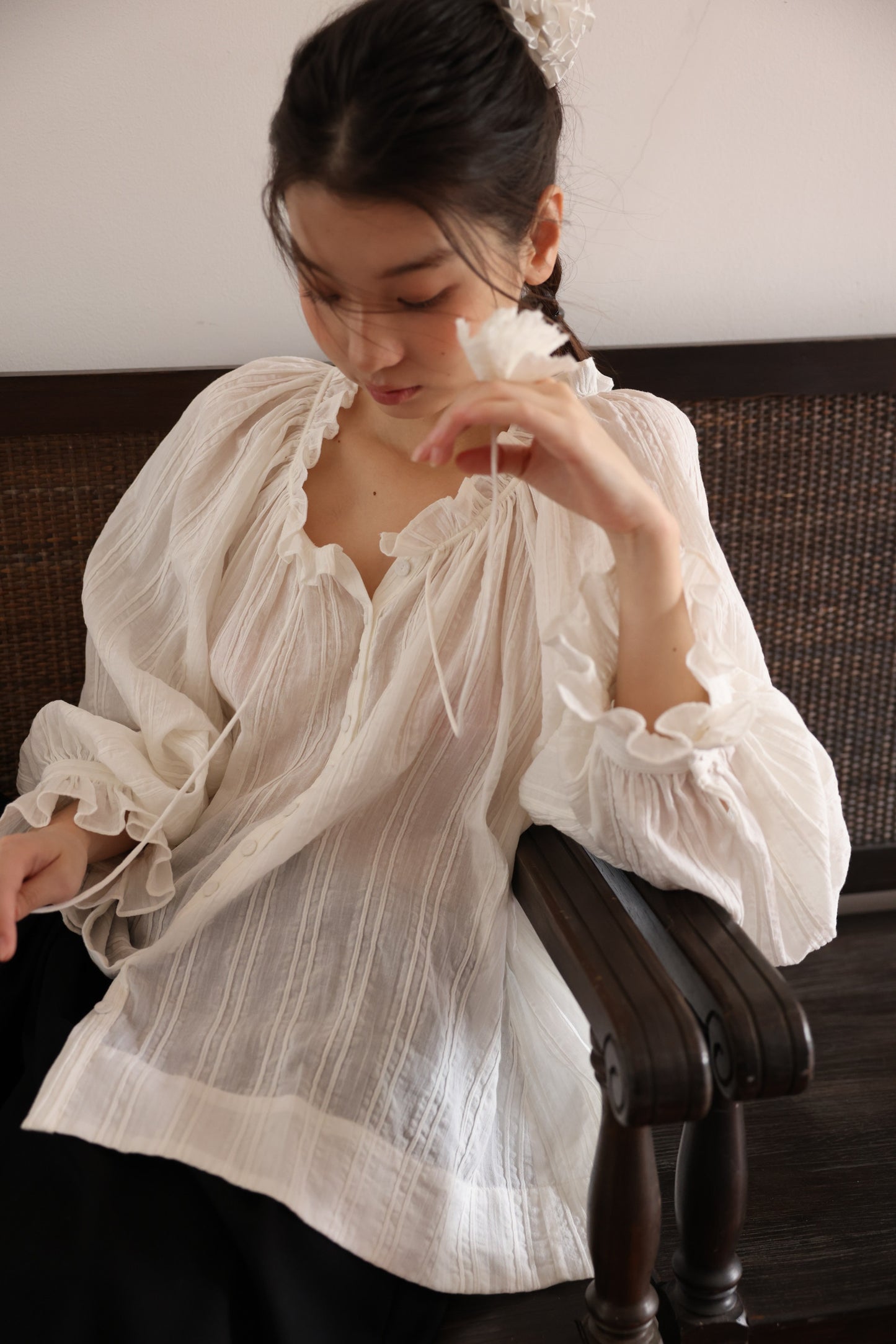 Miroment_Breathable_Romantic_Loose_V-neck_Balloon_Sleeves_Women_Cotton_White_Shirt_MISSTT