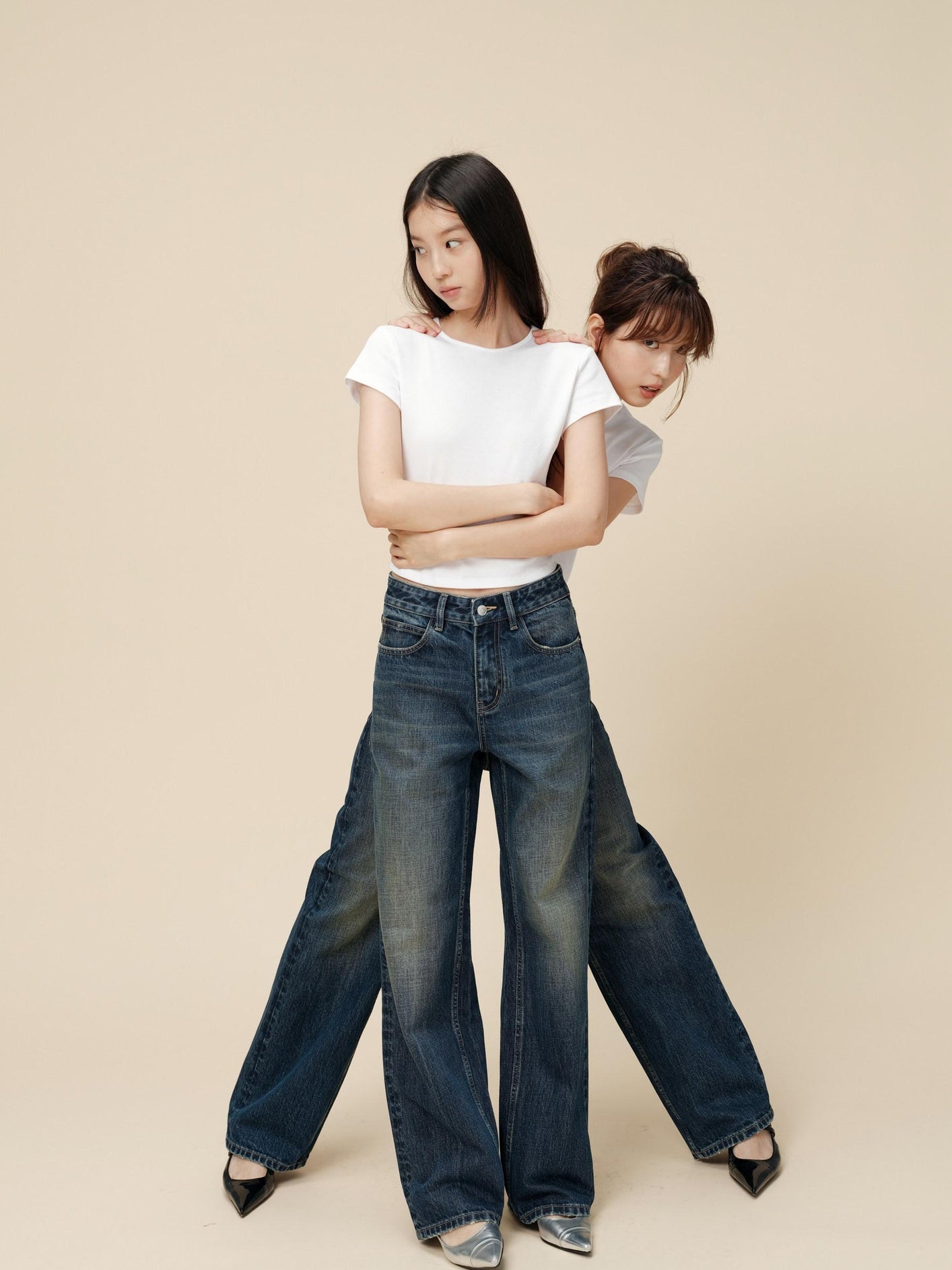 Miroment Vintage Distressed Straight Leg Mid Low Rise Button Fly Women Denim Jeans